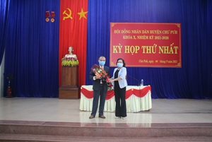 HĐND huyện Chư Pưh tổ chức Kỳ họp thứ Nhất, khóa X, nhiệm kỳ 2021 -...