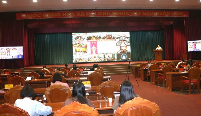 quang-canh-hoi-nghi-tap-huan-boi-duong-ky-nang-hoat-dong-doi-voi-dai-bieu-hdnd-cac-cap-nhiem-ky-2026-2031-quang-tan_11zon.jpg