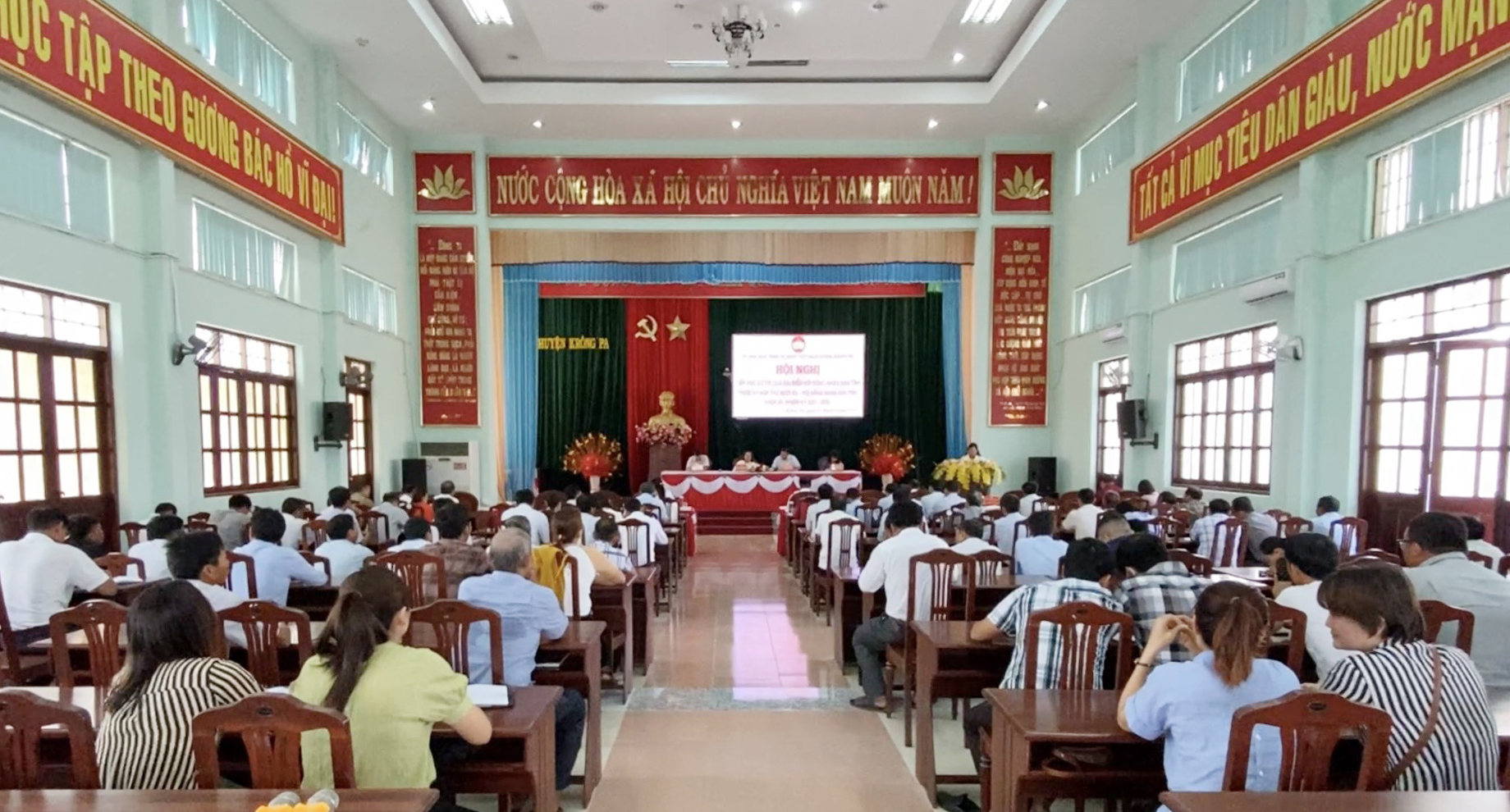 Article Đại biểu HĐND tỉnh tiếp xúc cử tri trước Kỳ họp thứ Mười ba, HĐND tỉnh khóa XII tại huyện Krông Pa
