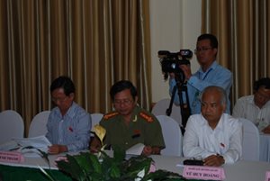 Đoàn đại biểu Quốc hội tỉnh Gia Lai tham gia thảo luận Dự án Luật x...