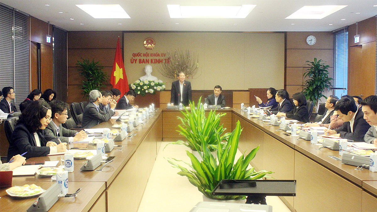 Article Phó Chủ tịch Quốc hội Nguyễn Đức Hải làm việc với Thường trực Ủy ban Kinh tế